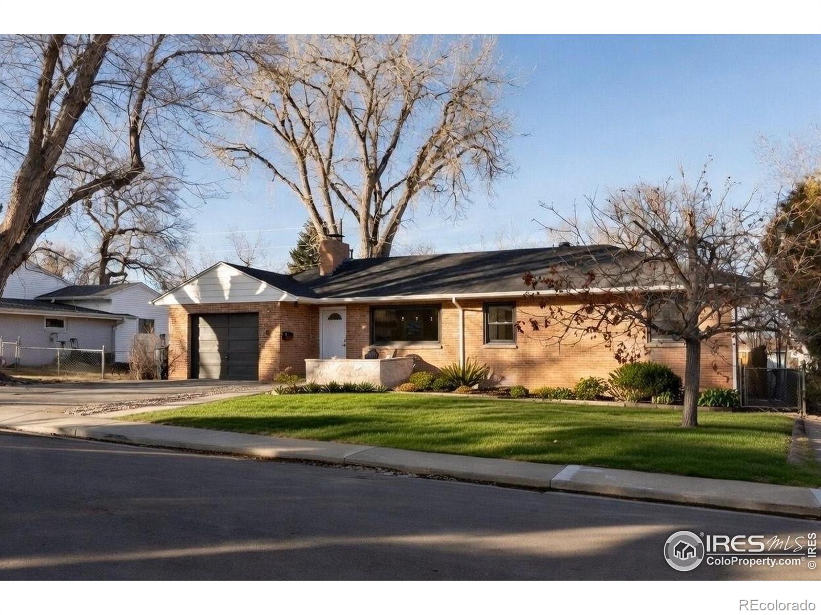 6 Sunset Circle Longmont CO 80501