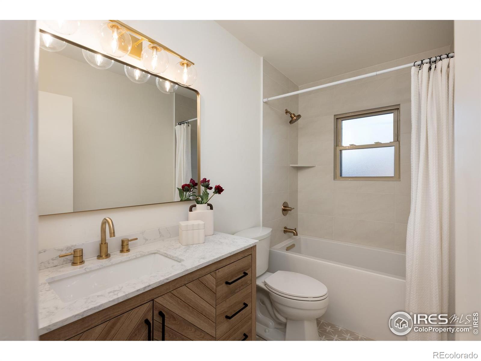 6 Sunset Circle Longmont CO 80501
