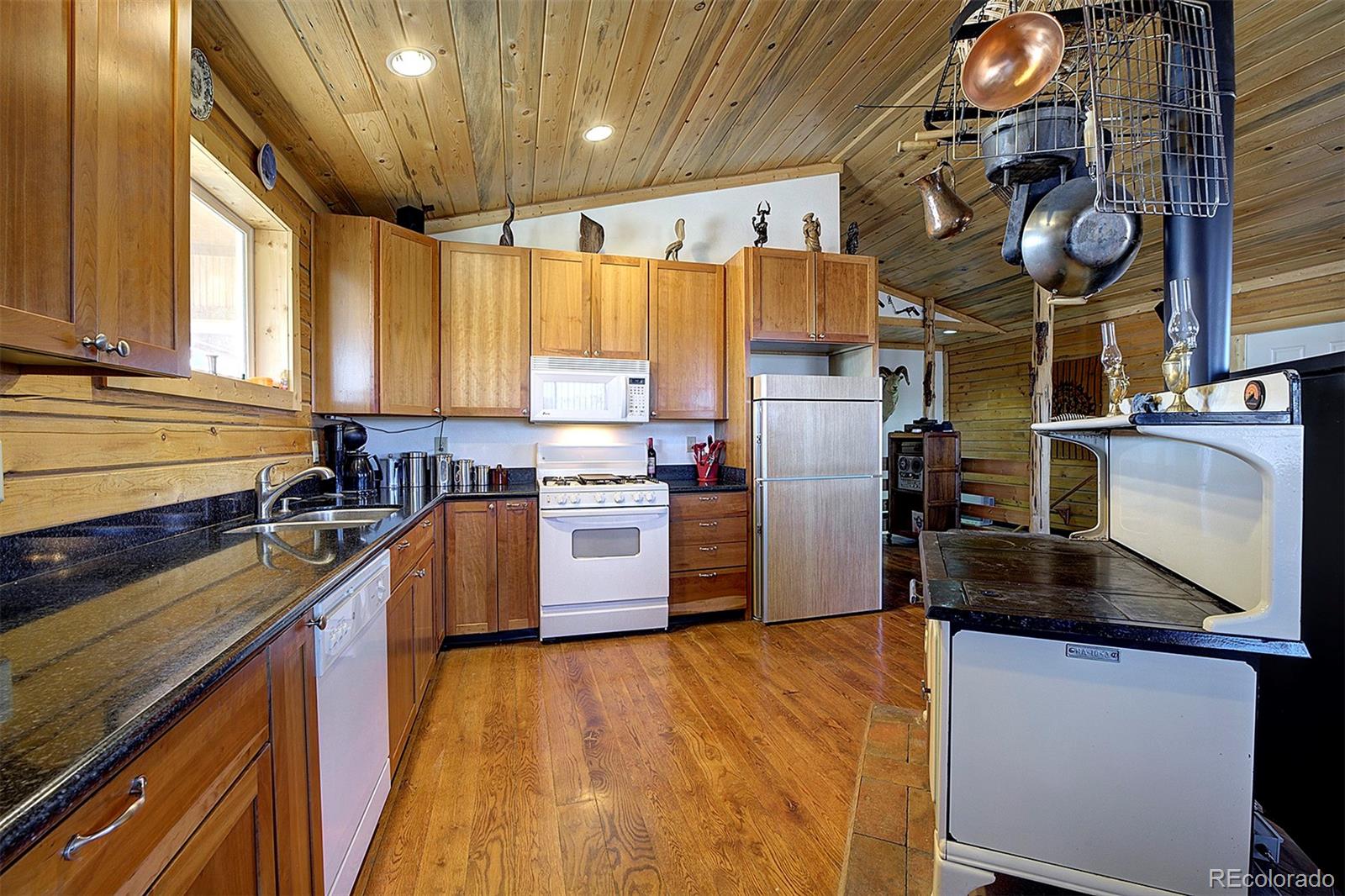 2005 Cahokia Road Hartsel CO 80449