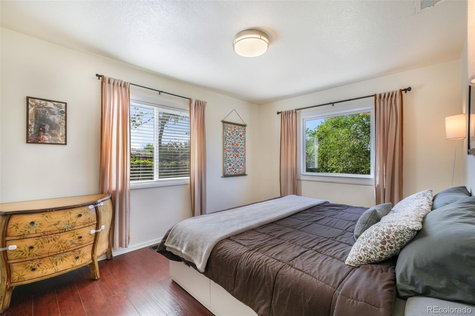 11860 W Independence Avenue Lakewood CO 80401