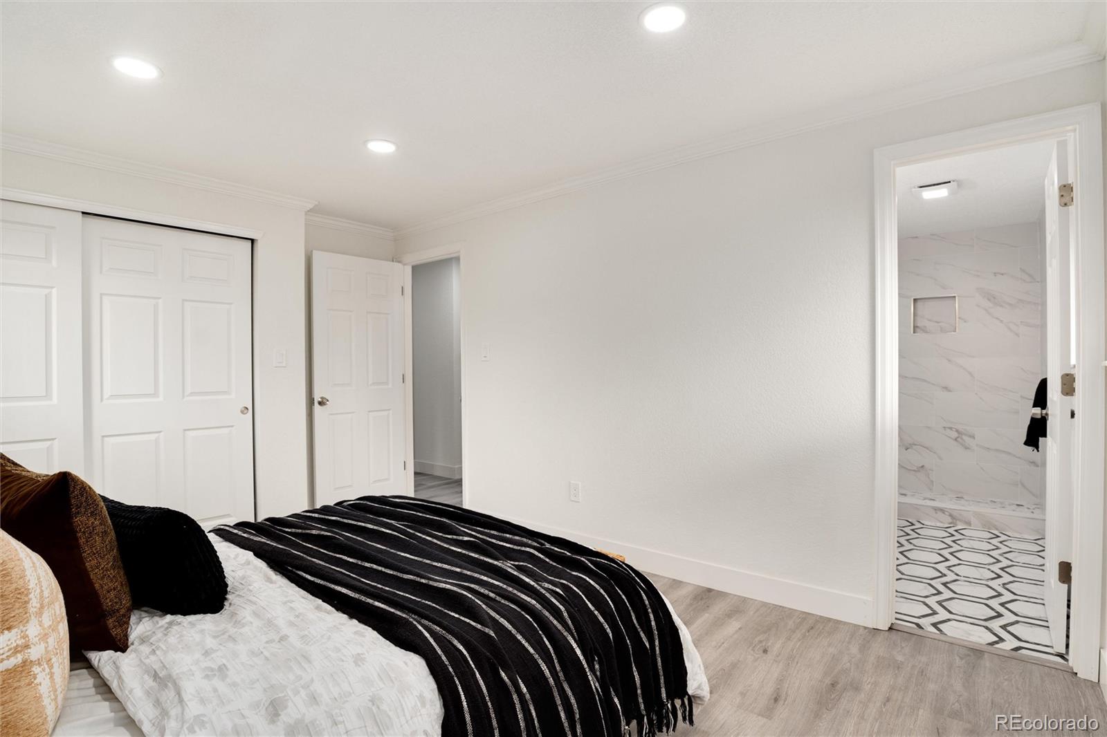 6222 S Marion Way Centennial CO 80121