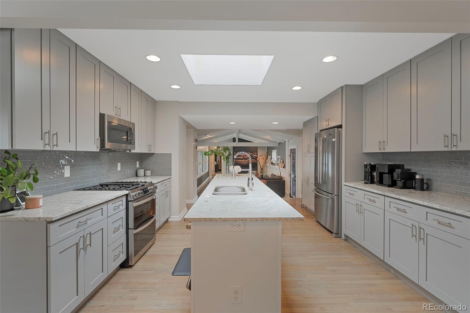 925 Teller Street Lakewood CO 80214