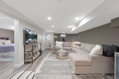 925 Teller Street Lakewood CO 80214