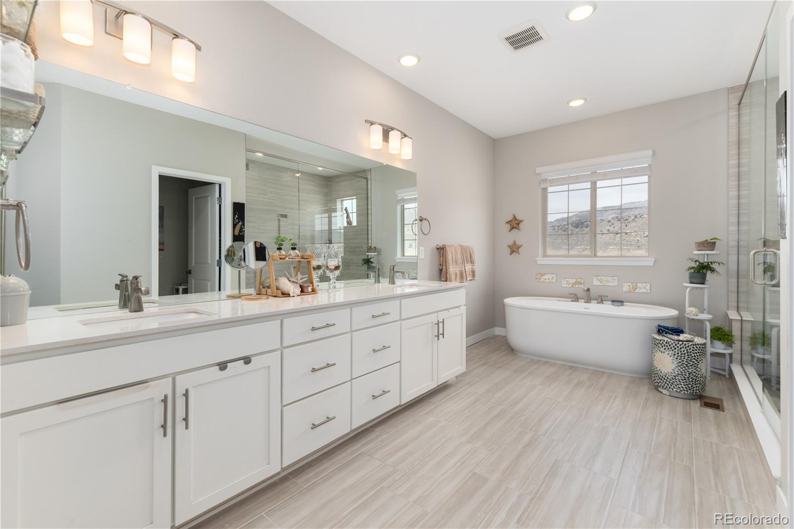 2135 S Poppy Street Lakewood CO 80228