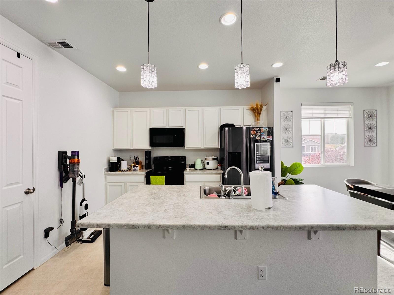 21073 E Tufts Avenue Aurora CO 80015