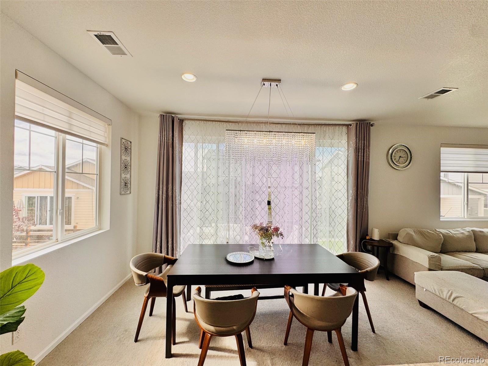 21073 E Tufts Avenue Aurora CO 80015