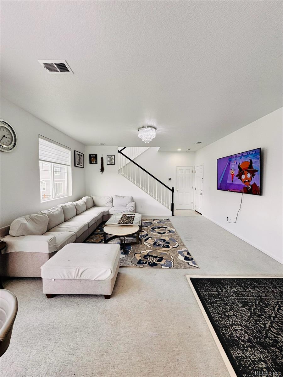 21073 E Tufts Avenue Aurora CO 80015