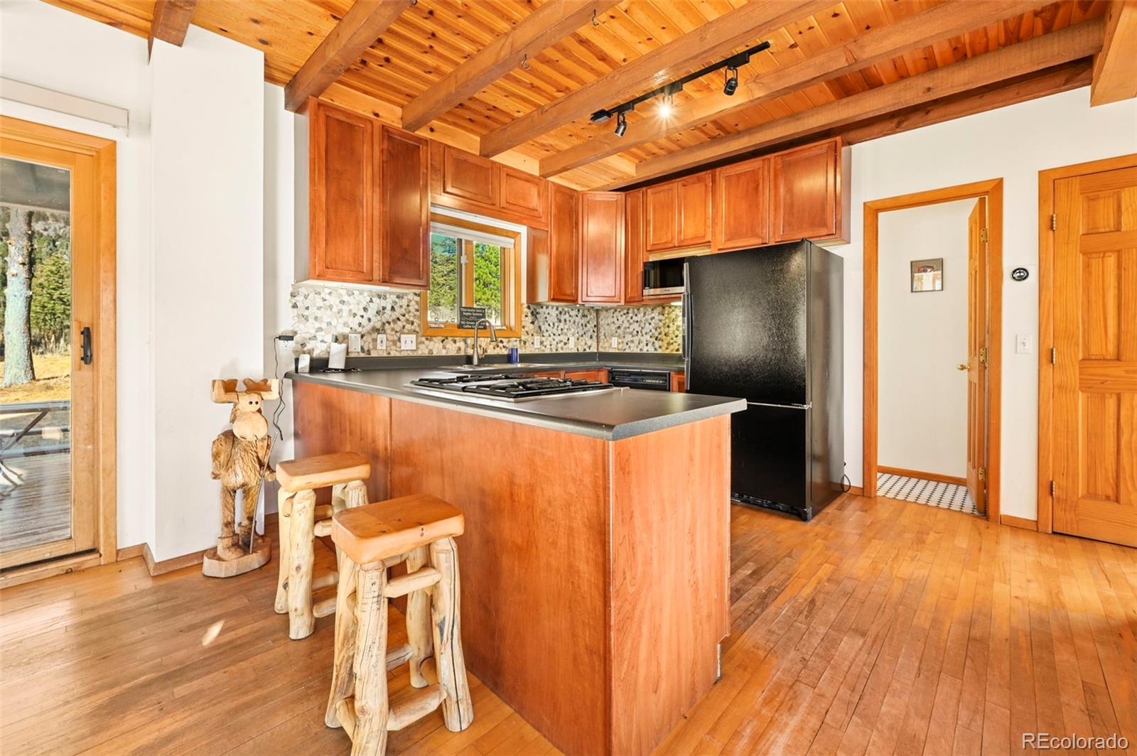 7415 W Us Highway 24 Cascade CO 80809