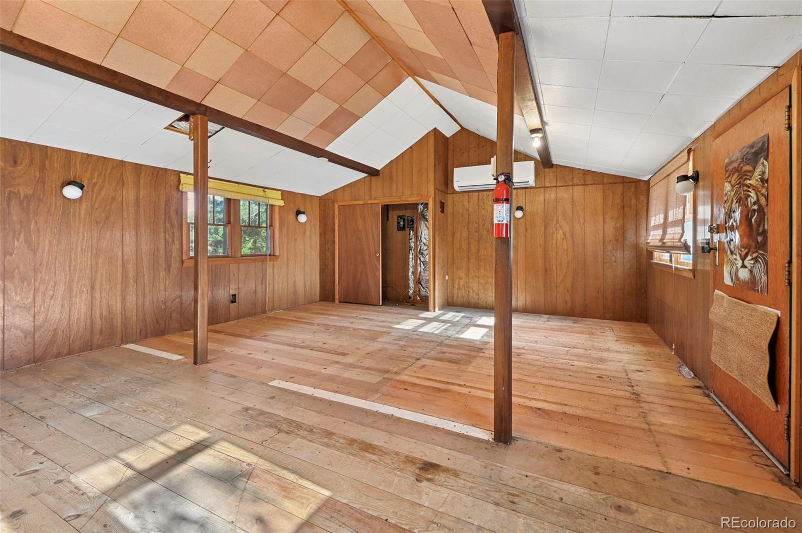 7415 W Us Highway 24 Cascade CO 80809