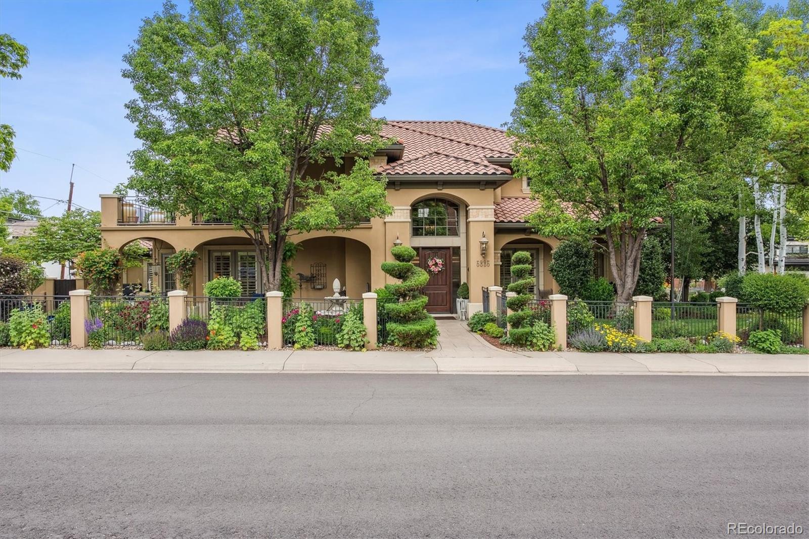 Denver CO, 5335 E 2nd Avenue