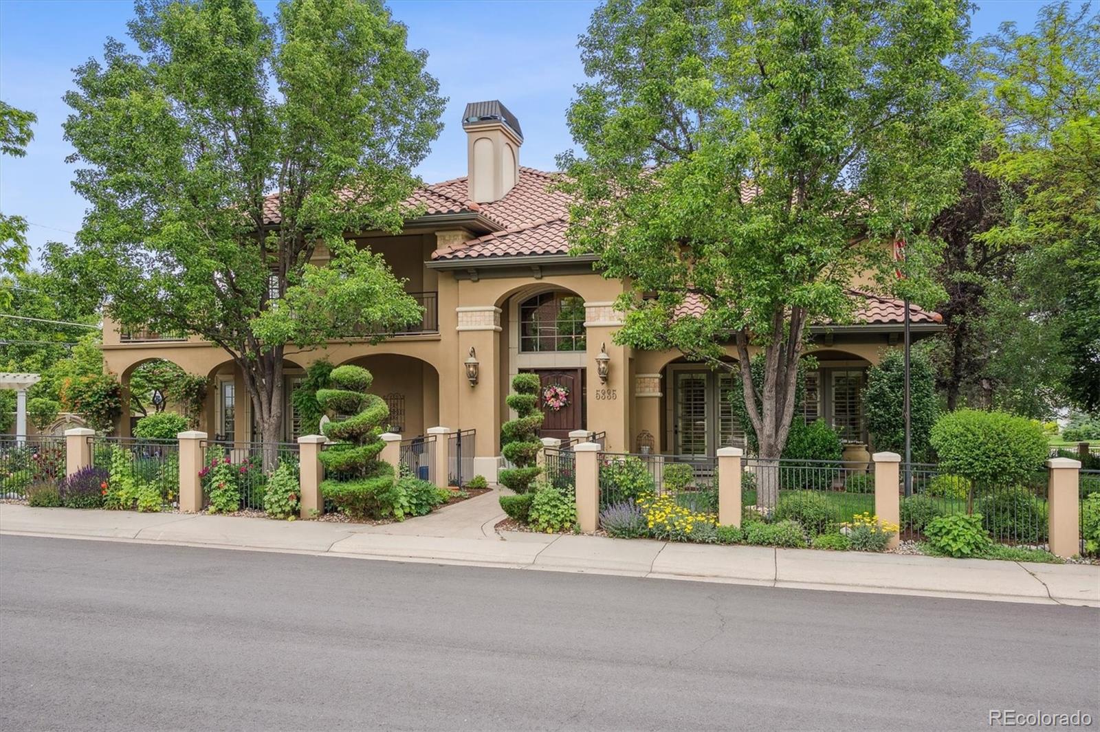 5335 E 2nd Avenue Denver CO 80220