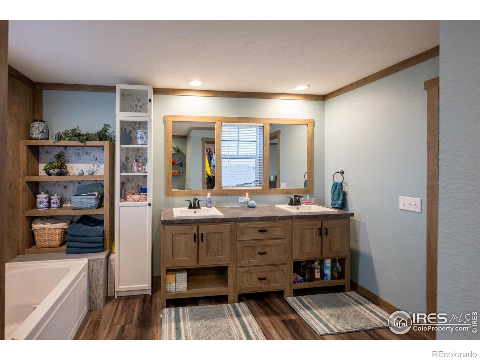 58736 County Road 23 Carr CO 80612