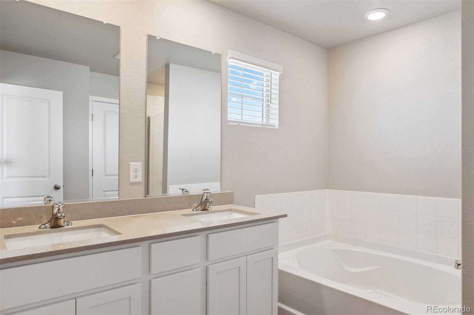 48210 Shetland Drive Bennett CO 80102
