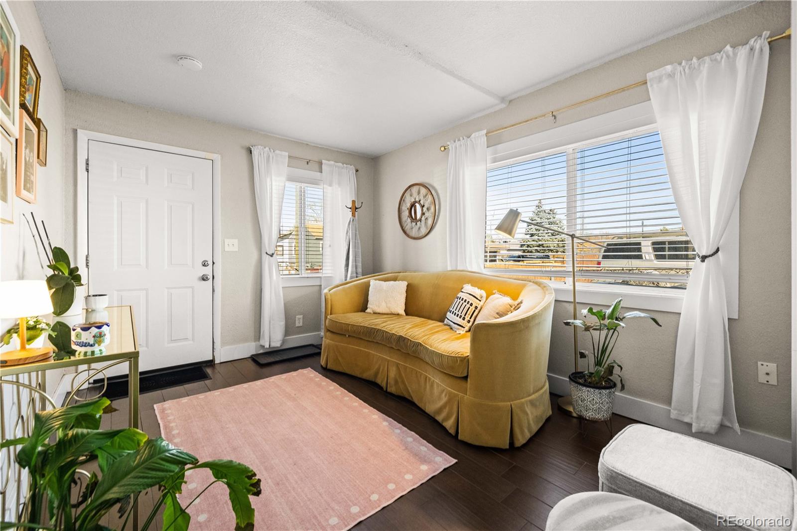 4394 W Center Avenue Denver CO 80219