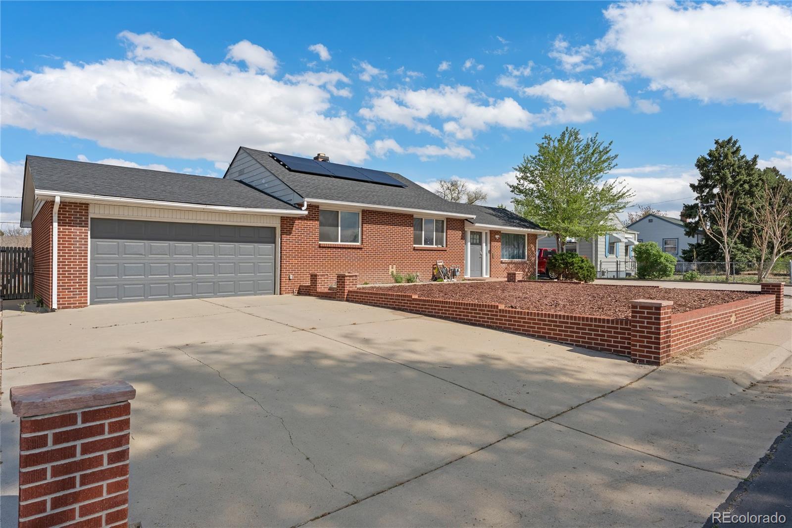 1960 Oakland Street Aurora CO 80010