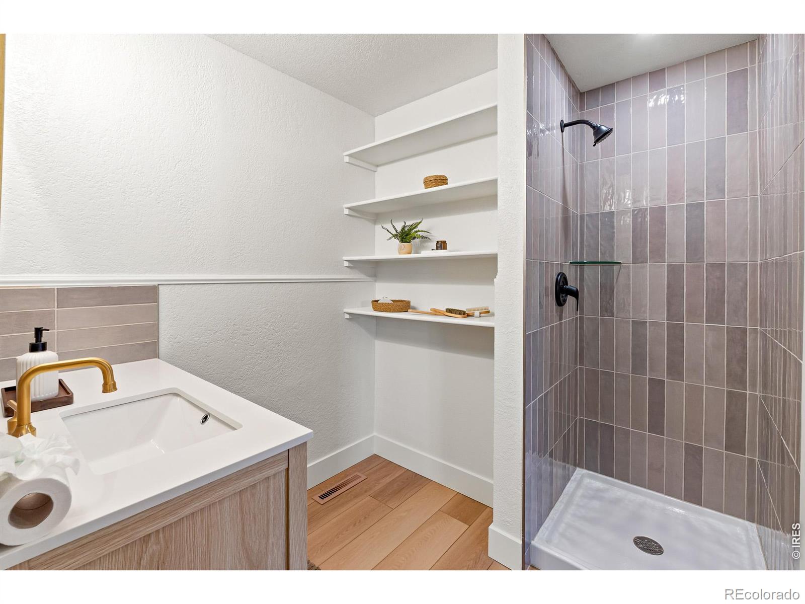 104 Oak Street Windsor CO 80550