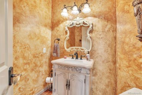 583 Silver Oak Grove Colorado Springs CO 80906