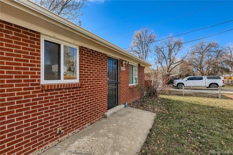 8620 W 52nd Avenue Arvada CO 80002