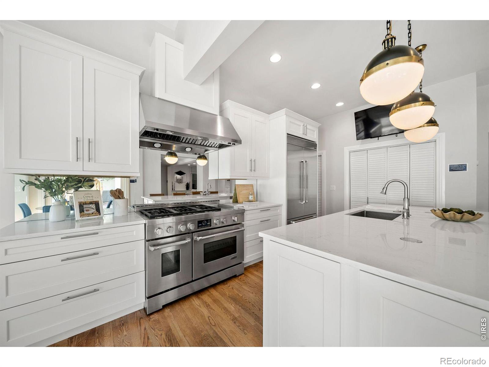 4949 E 6th Ave Parkway Denver CO 80220