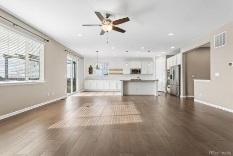 4825 S Riviera Way Aurora CO 80015