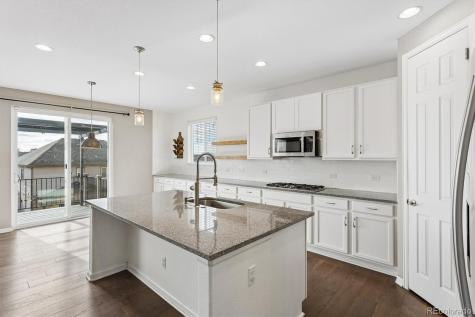 4825 S Riviera Way Aurora CO 80015