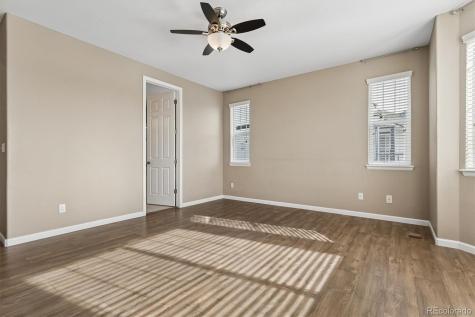4825 S Riviera Way Aurora CO 80015