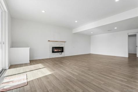 4825 S Riviera Way Aurora CO 80015