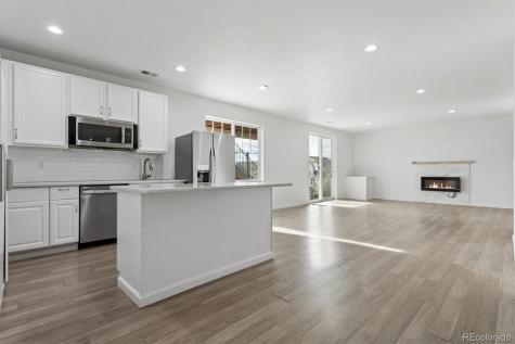 4825 S Riviera Way Aurora CO 80015