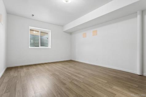 4825 S Riviera Way Aurora CO 80015