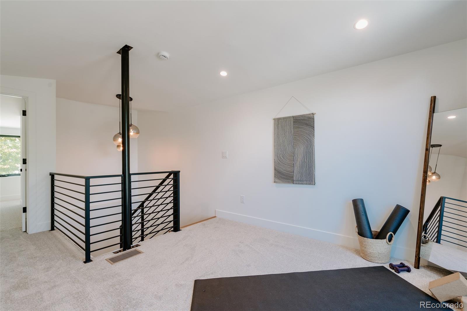 2530 Chase Edgewater CO 80215