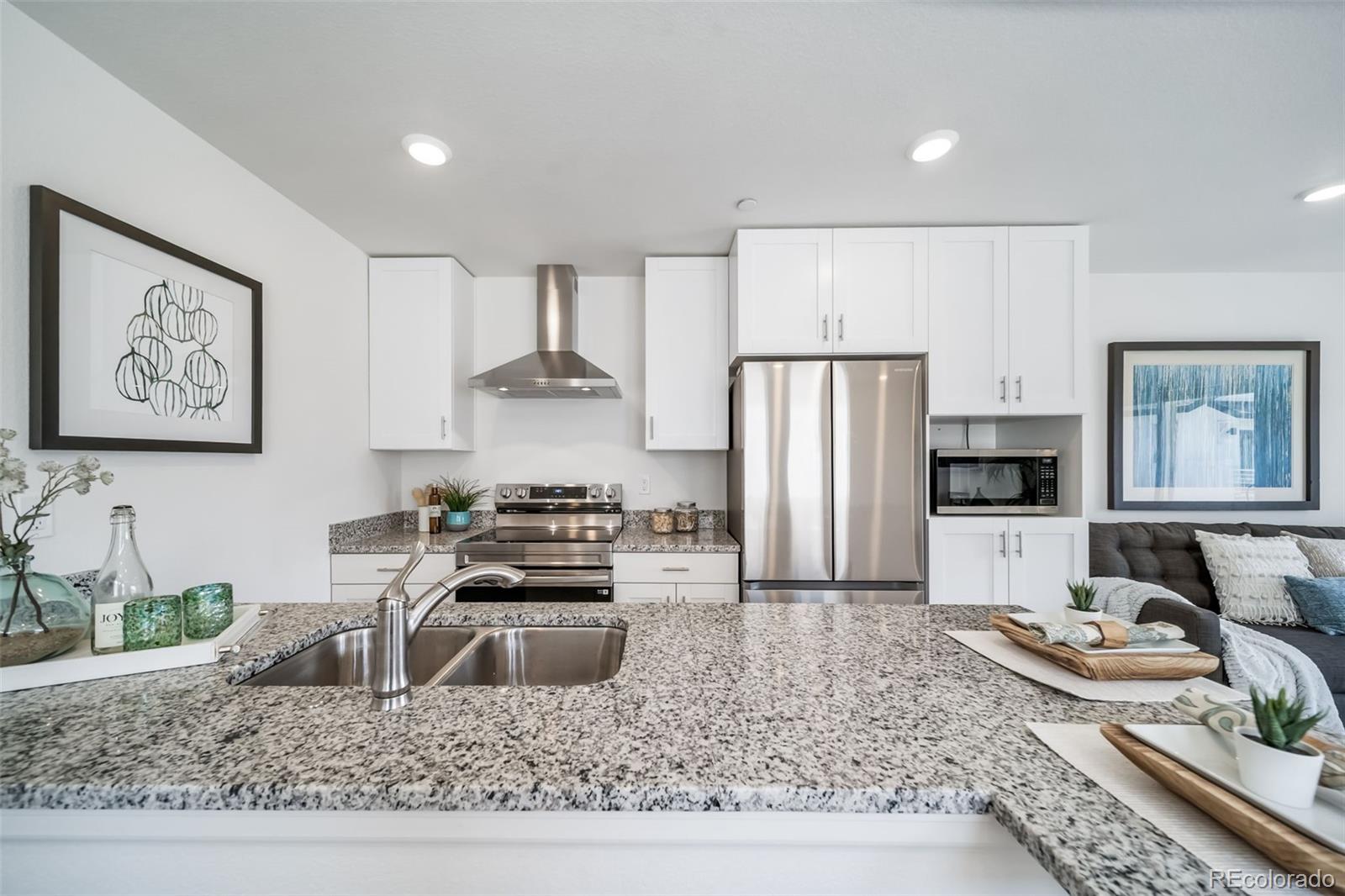 10350 Tucson Place Commerce City CO 80022