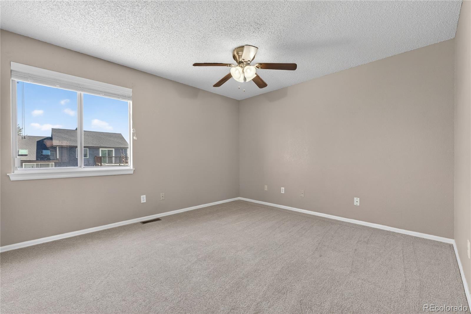 5066 S Genoa Street Centennial CO 80015