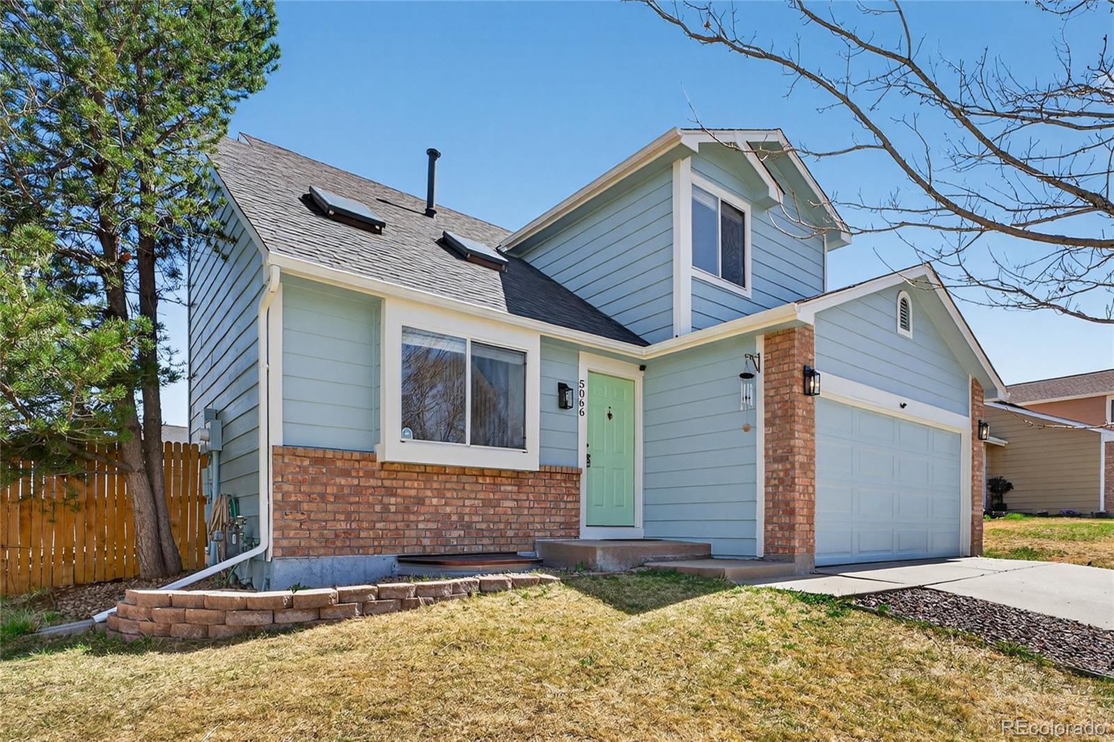 5066 S Genoa Street Centennial CO 80015