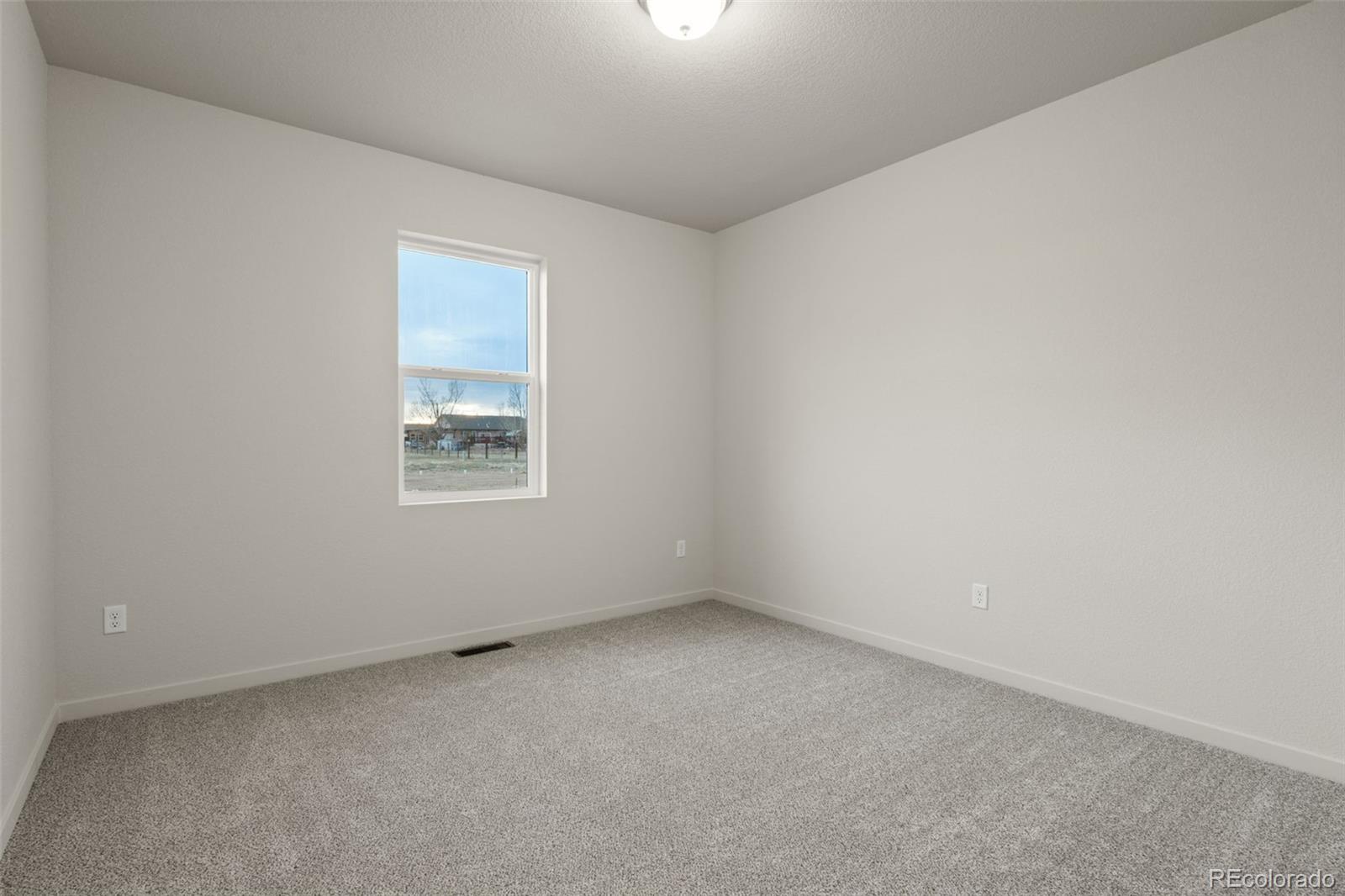 353 S Ashford Drive Pueblo CO 81007