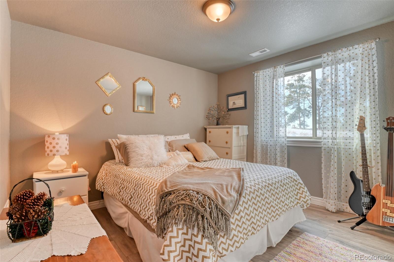 24 Big Horn Circle Florissant CO 80816