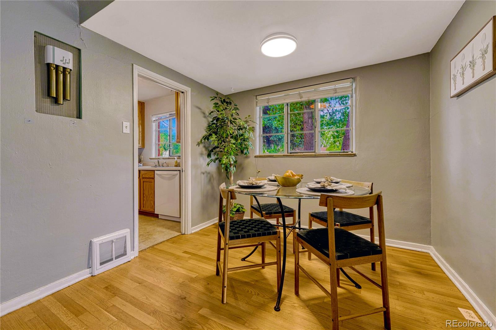 1103 Kearney Street Denver CO 80220
