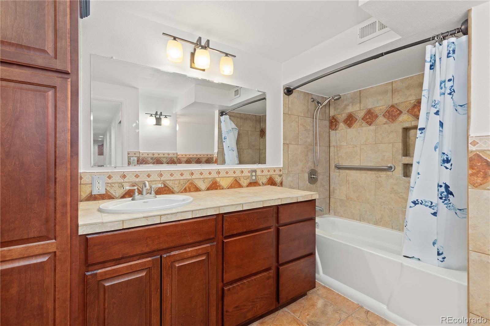 758 Huntington Place Highlands Ranch CO 80126