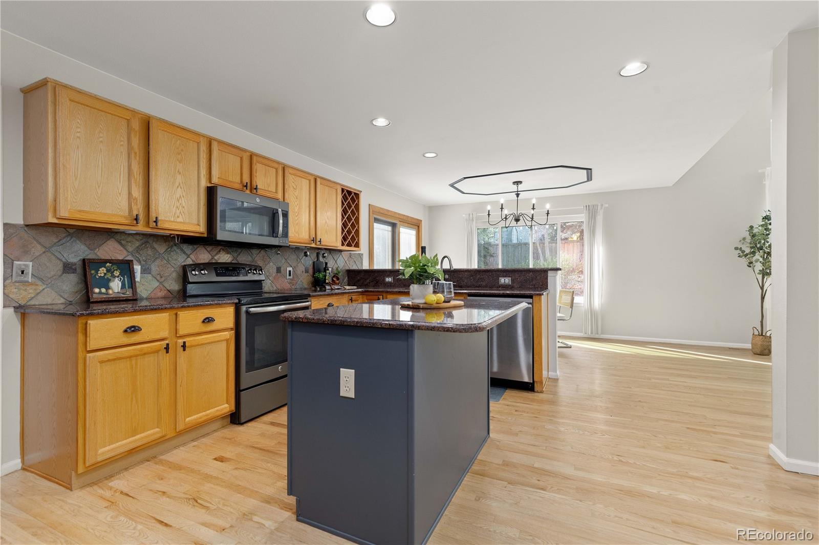 758 Huntington Place Highlands Ranch CO 80126