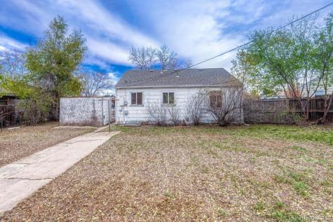 765 Moline Street Aurora CO 80010