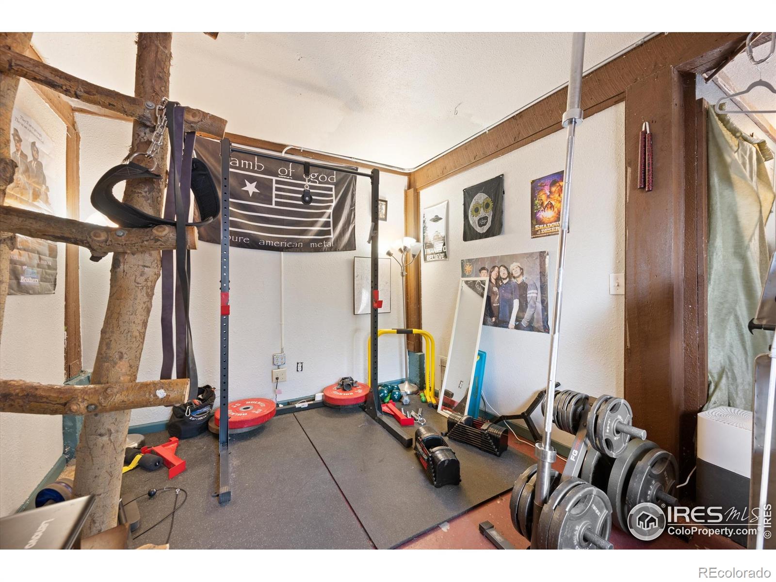 156 Mountain Meadow Lane Bellvue CO 80512