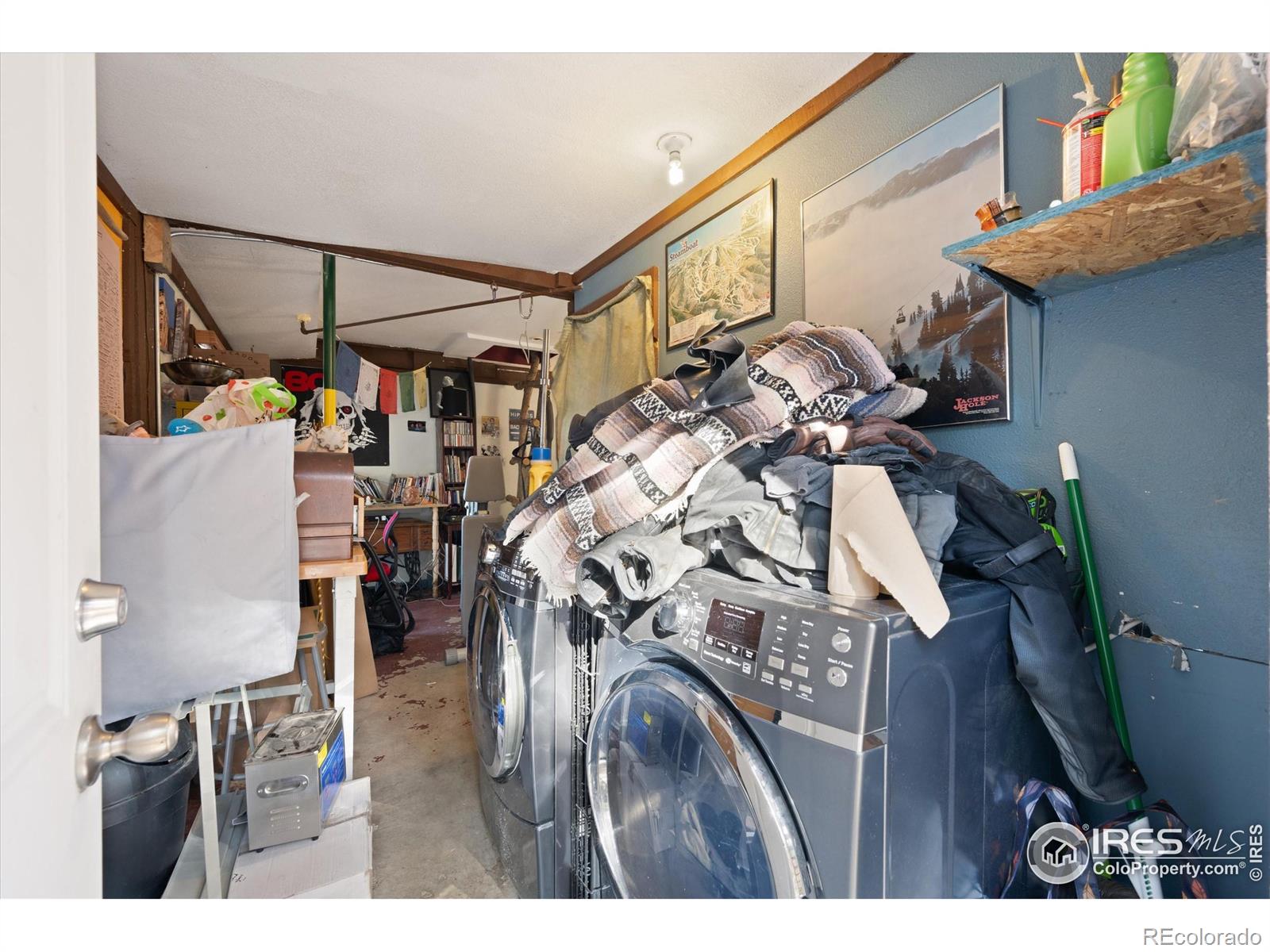 156 Mountain Meadow Lane Bellvue CO 80512