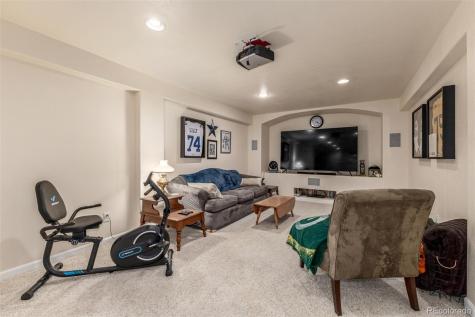 5137 Mount St Vrain Avenue Longmont CO 80504