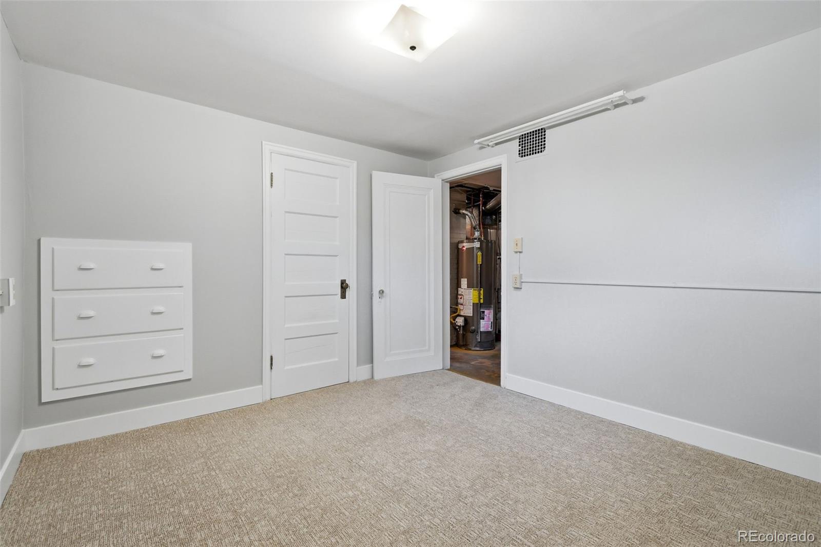 2820 Clermont Street Denver CO 80207