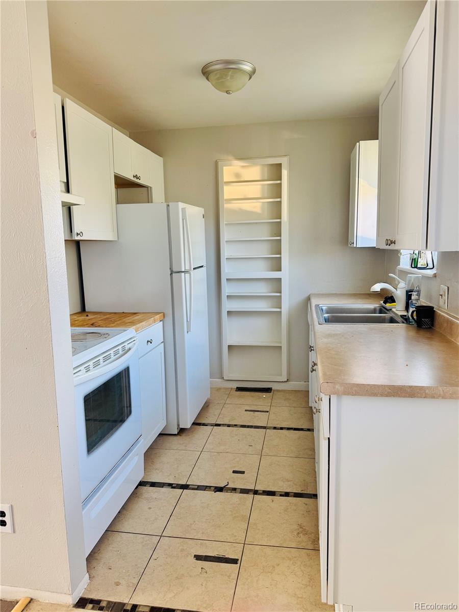 3927 S Pitkin Way Aurora CO 80013