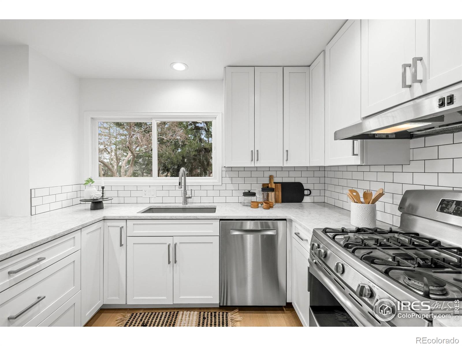 6668 Walker Court Niwot CO 80503