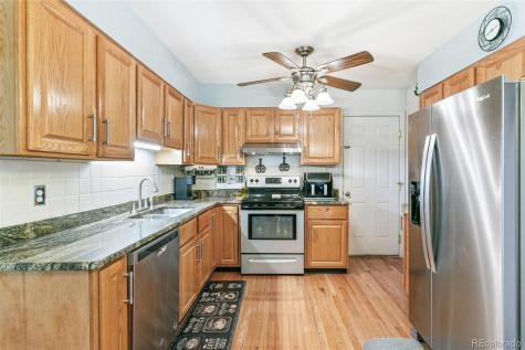 1011 S Nile Way Aurora CO 80012