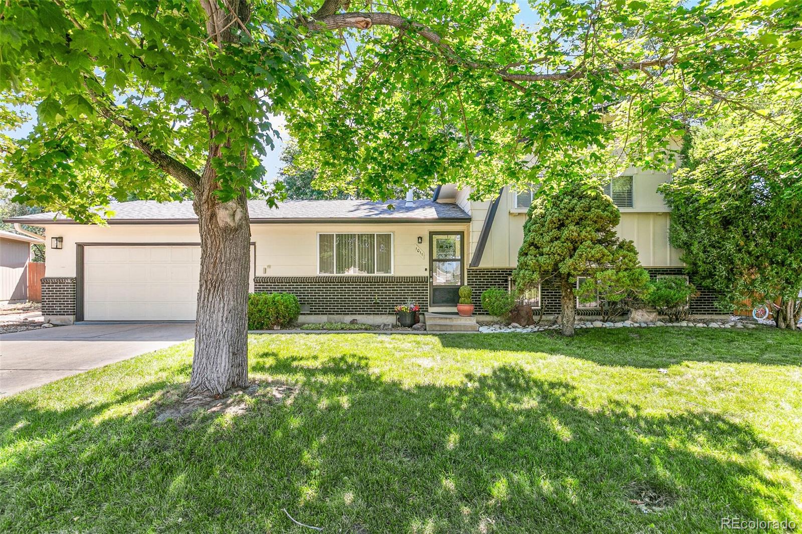 1011 S Nile Way Aurora CO 80012
