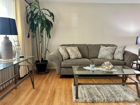 1011 S Nile Way Aurora CO 80012