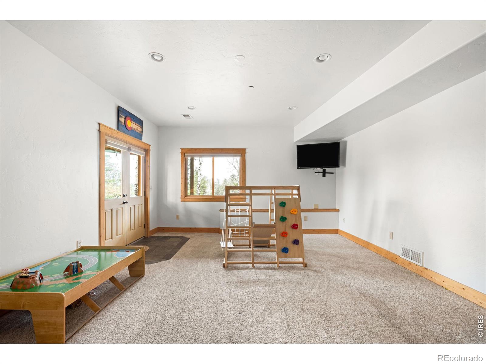 229 Mohawk Trail Pine CO 80470