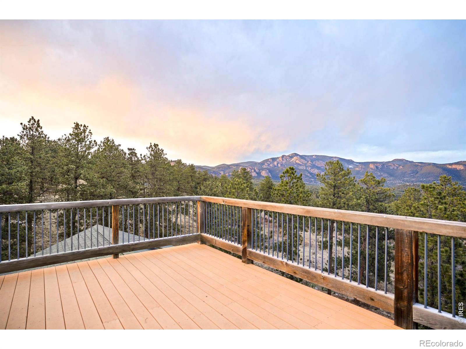 229 Mohawk Trail Pine CO 80470